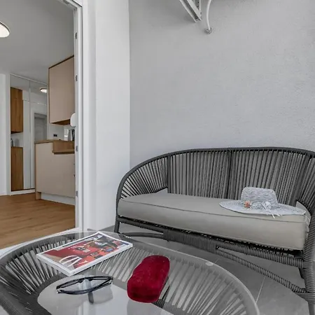 Apartament Dei Apart *